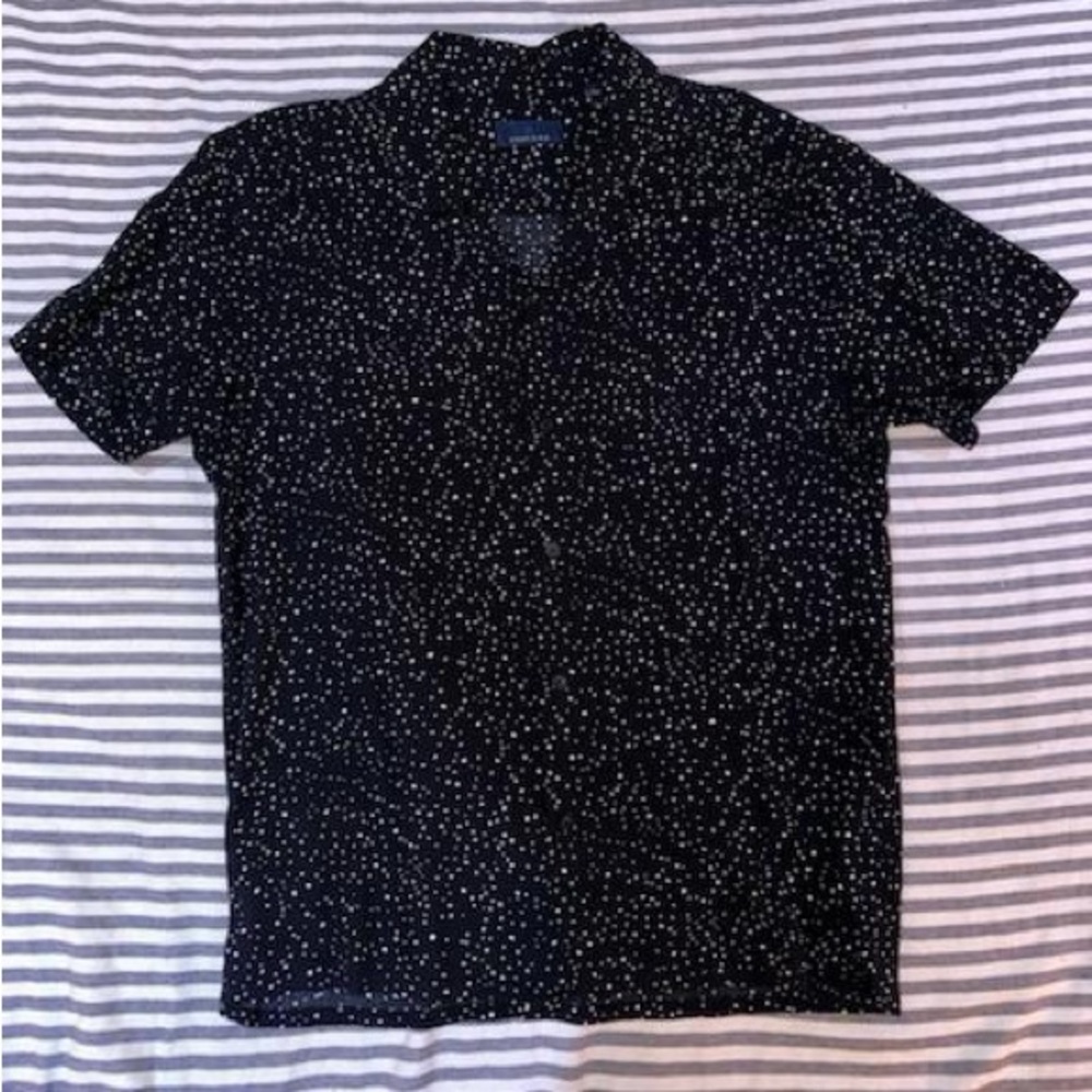 Tosacano Large button up shirt